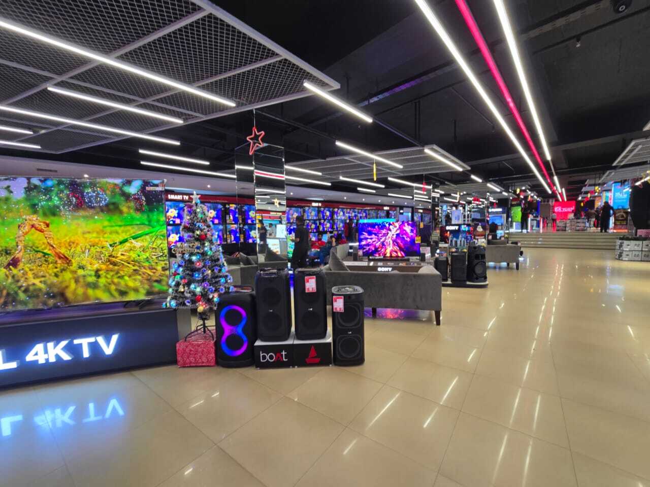 Oxygen Store 2005